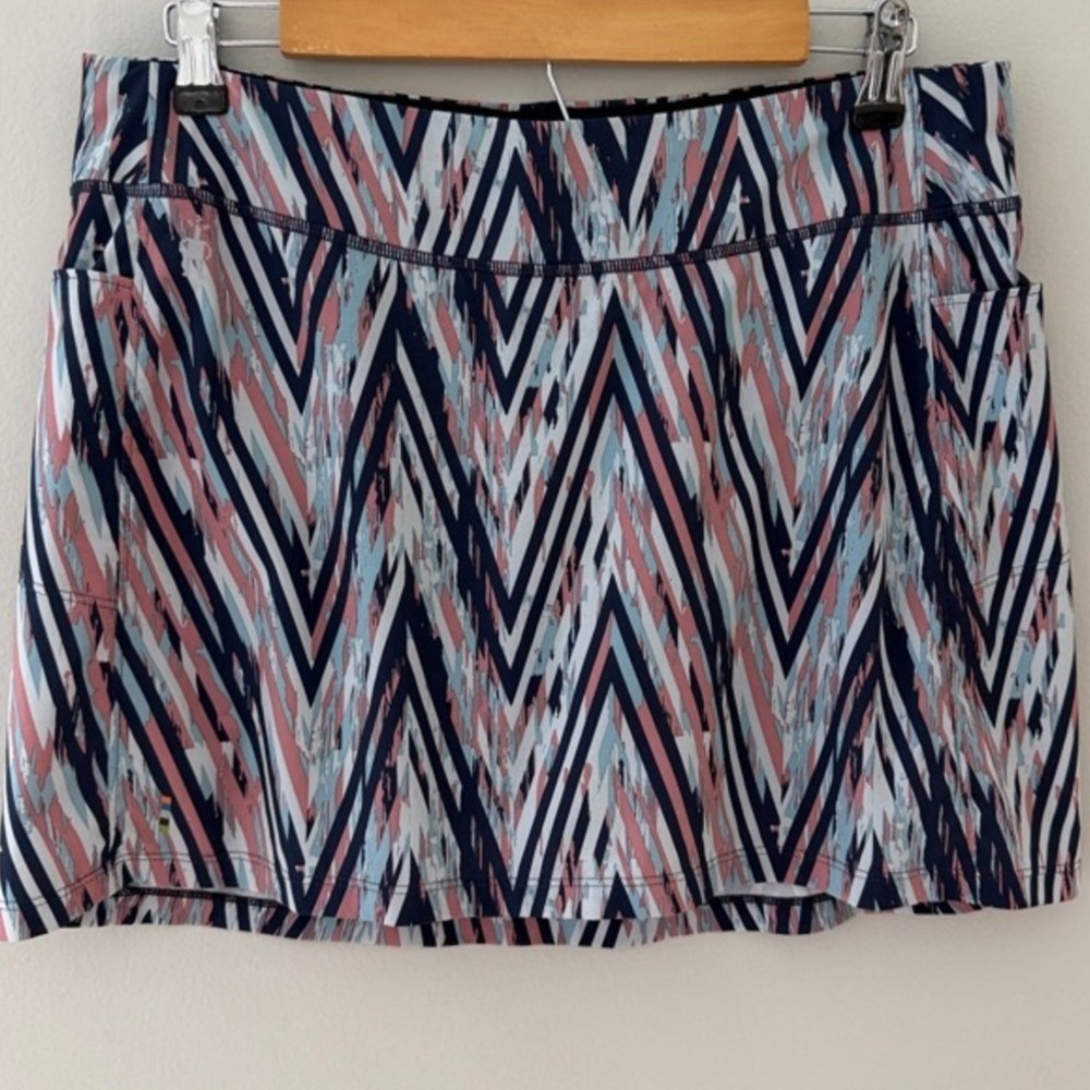 Smartwool Women Medium Abstract Chevron Print Tennis Golf‎ Skort Pink & Navy